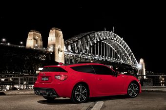 Тойота сделала из купе GT86 трехдверный универсал